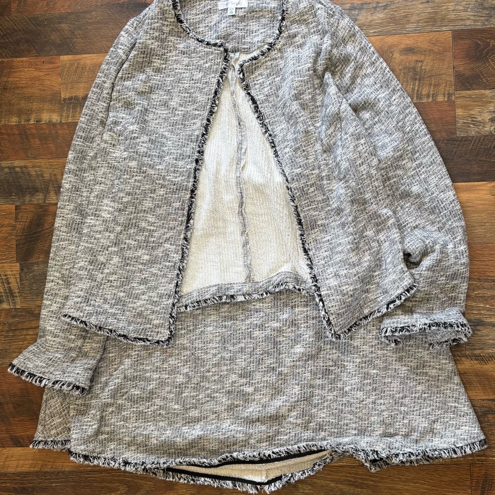 Women's Gray Tweed Jacket and Skirt Set